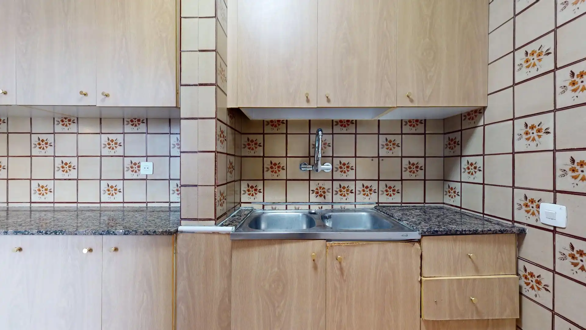 Cocina de Ático en venta en Barcelona con Balcón