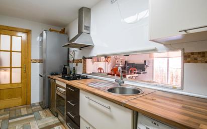 Kitchen of Flat for sale in Las Gabias  with Air Conditioner and Balcony