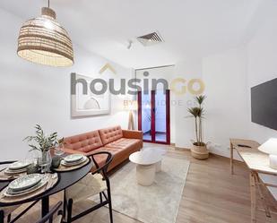 Living room of Flat to rent in  Madrid Capital  with Air Conditioner and Terrace