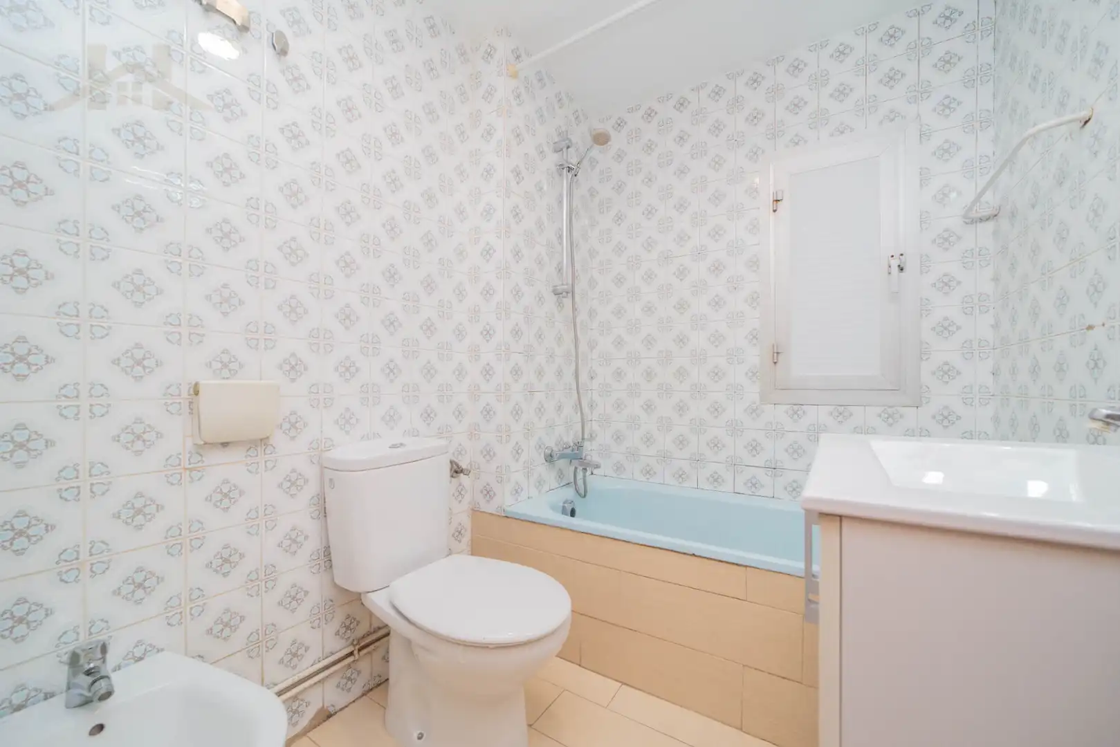 Badezimmer von Wohnung zum Verkauf in Centro