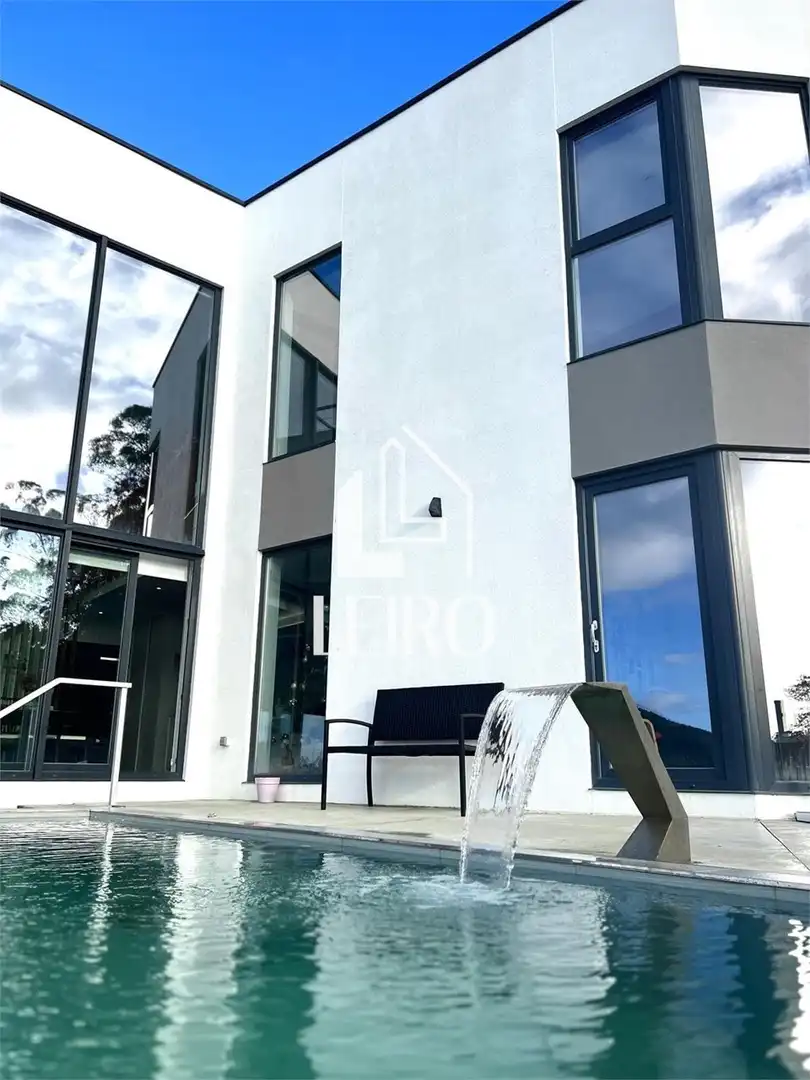 Terrassa de Casa o xalet en venda en Vilagarcía de Arousa amb Aire condicionat, Jardí privat i Terrassa