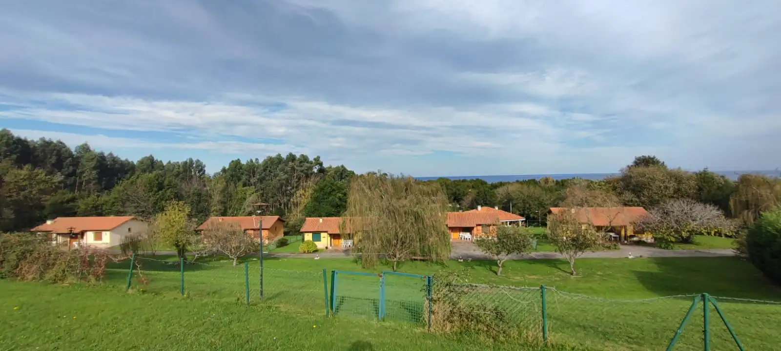 Außenansicht von Country house zum Verkauf in Llanes mit Heizung, Privatgarten und Terrasse