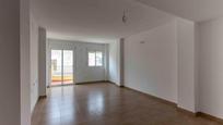 Apartament en venda en Venta del Moro amb Terrassa