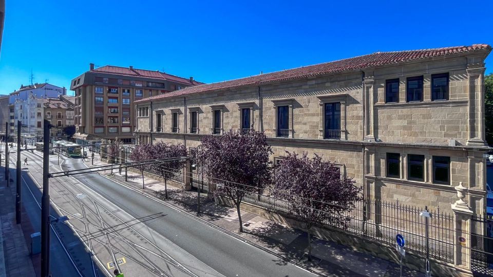 Exterior view of Flat for rent in Vitoria - Gasteiz  with Heating and Storage room