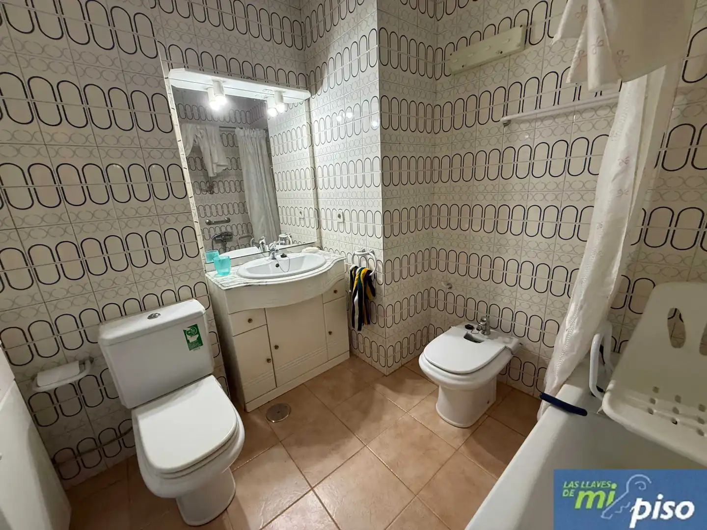 Baño de Piso en venta en Valladolid con Calefacción, Parquet y Amueblado