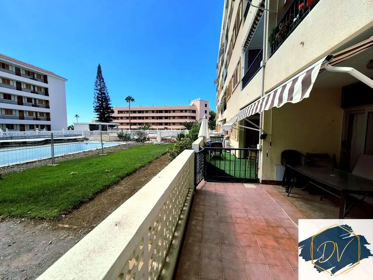 Exterior view of Ground floor for sale in Los Cristianos