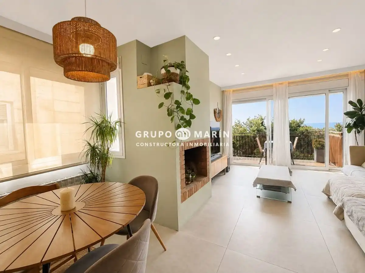 Sala de estar de Piso en venta en Blanes con Calefacción, Terraza y Balcón