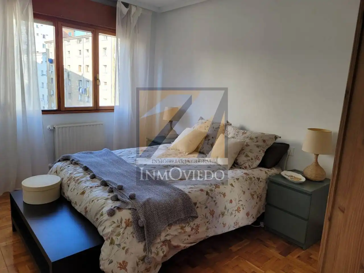 Schlafzimmer von Wohnung zur Miete in Oviedo  mit Heizung