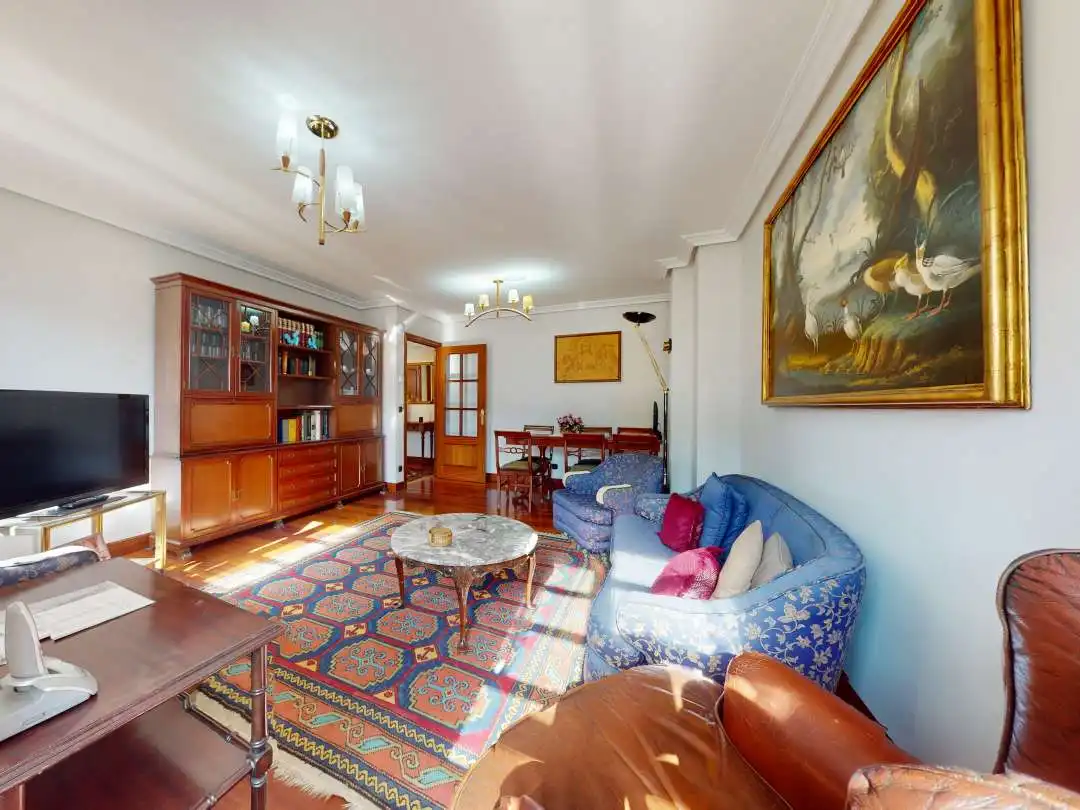 Living room of Flat for sale in Legazpi  with Heating and Furnished