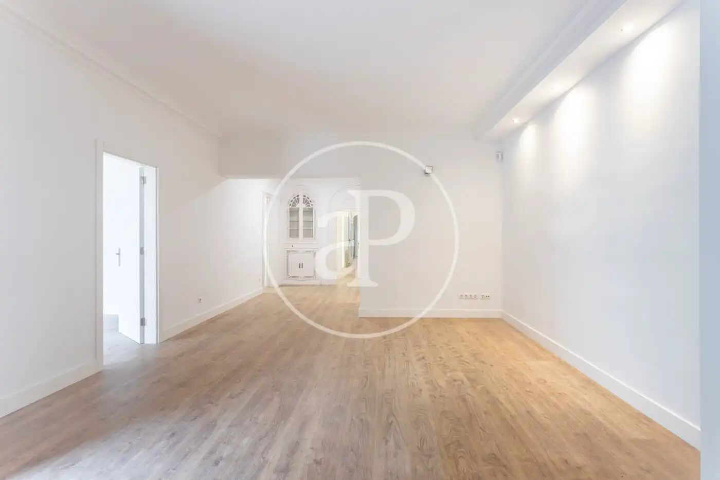 Appartamento con terrazza in affitto a Carrer d'Aragó, imagen 18