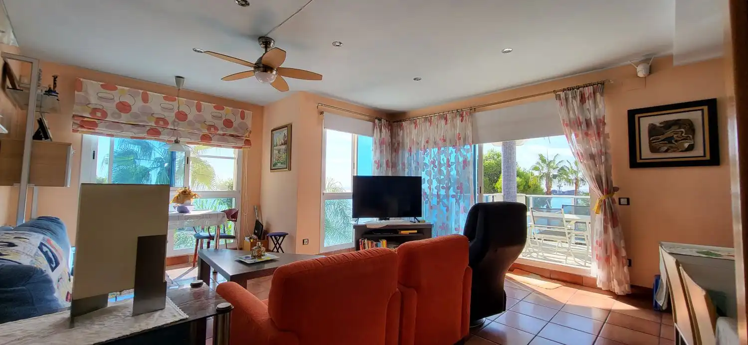 Wohnzimmer von Wohnungen zum Verkauf in Alcanar mit Klimaanlage, Terrasse und Abstellraum