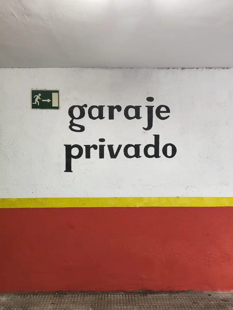 Parking of Flat for sale in Madrid  with Air Conditioner, Heating and Balcony