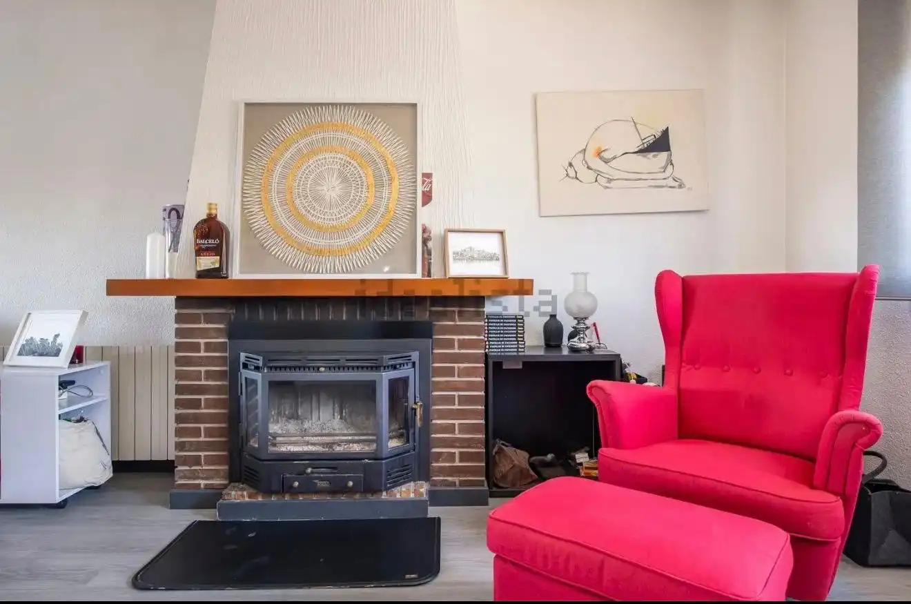 Living room of Houses for sale in Valdemorillo  with Air Conditioner, Heating and Private garden