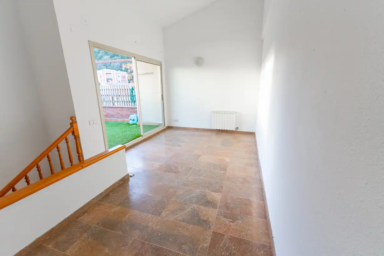 Dúplex en venta en Barcelona con Calefacción, Jardín privado y Terraza