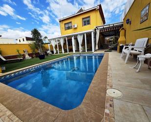 Swimming pool of House or chalet for sale in Bormujos  with Air Conditioner, Private garden and Terrace