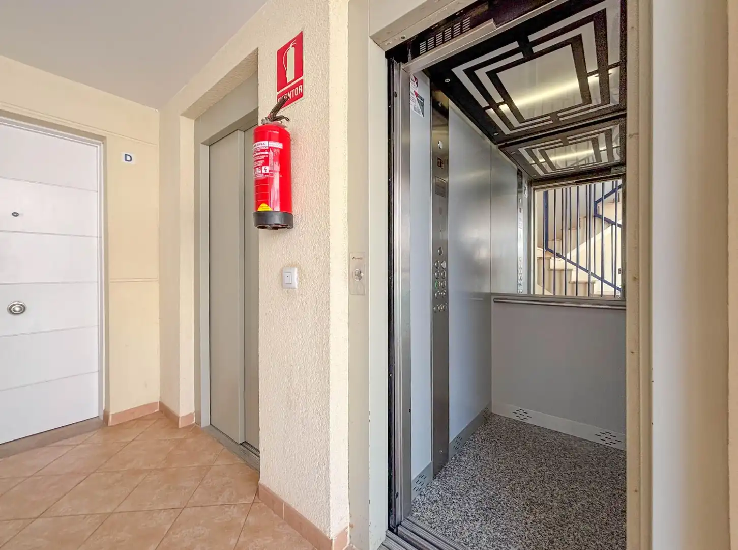 Appartamento con piscina in vendita a Calle OSCA (D'), imagen 44