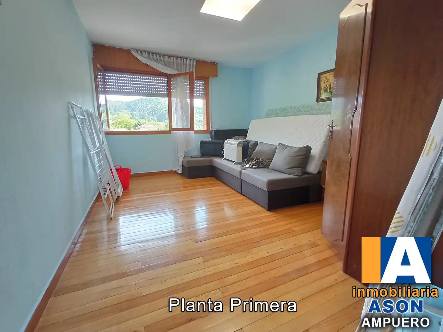 Habitación de Casa o chalet en venta en Ampuero con Jardín privado, Parquet y Terraza