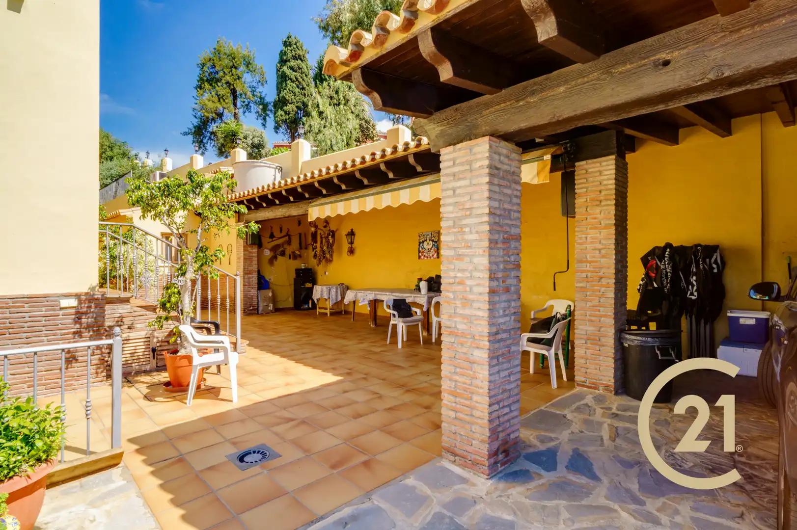 Jardín de Casa adosada en venta en Benahavís con Aire acondicionado, Jardín privado y Terraza