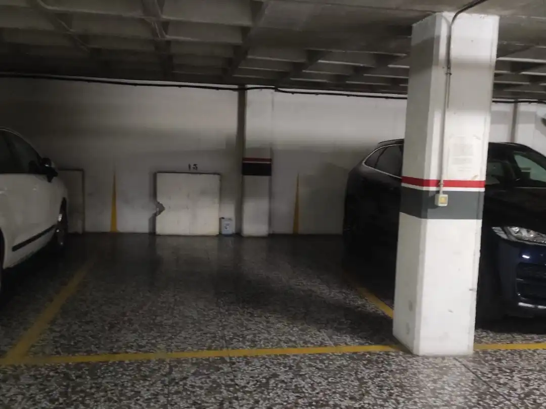 Aparcament de Garatge de lloguer en Norte