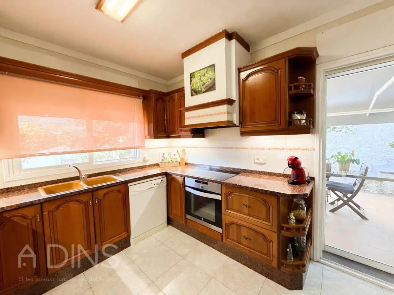 Casa amb jardí en venda a Avenida Puigdomi, imagen 11