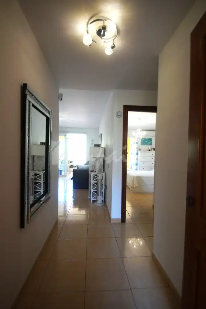 Apartamento en venta en Arona con Calefacción