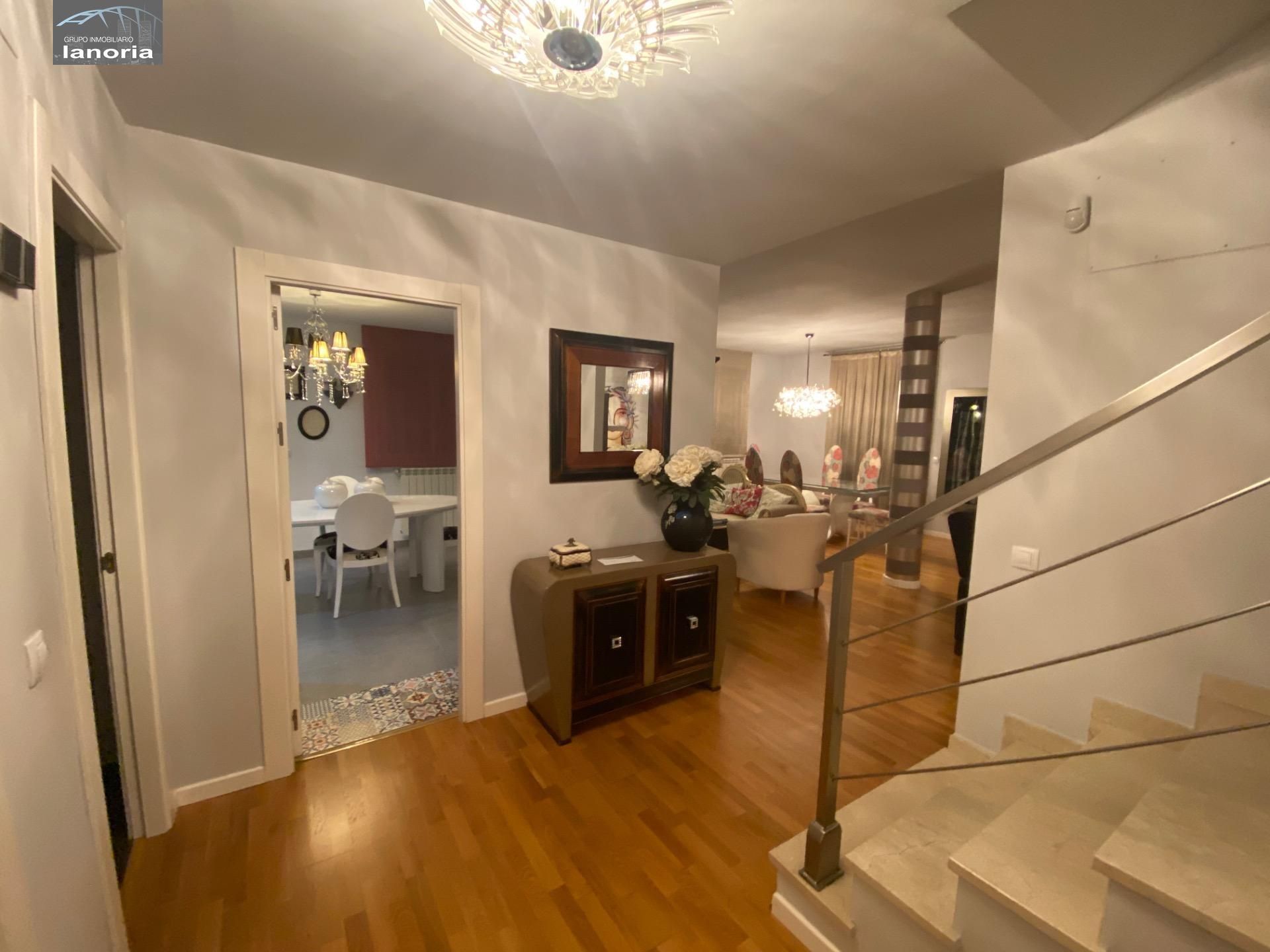 Dúplex en venda en  Albacete Capital amb Aire condicionat, Calefacció i Terrassa