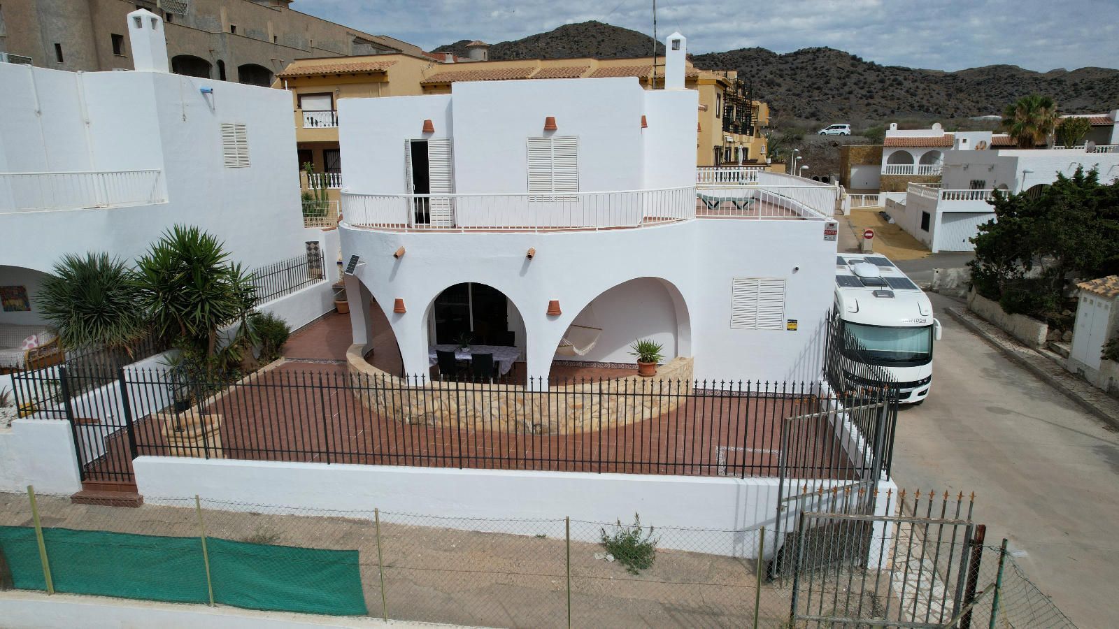 Vista exterior de Casa o xalet en venda en Cuevas del Almanzora amb Aire condicionat, Jardí privat i Terrassa