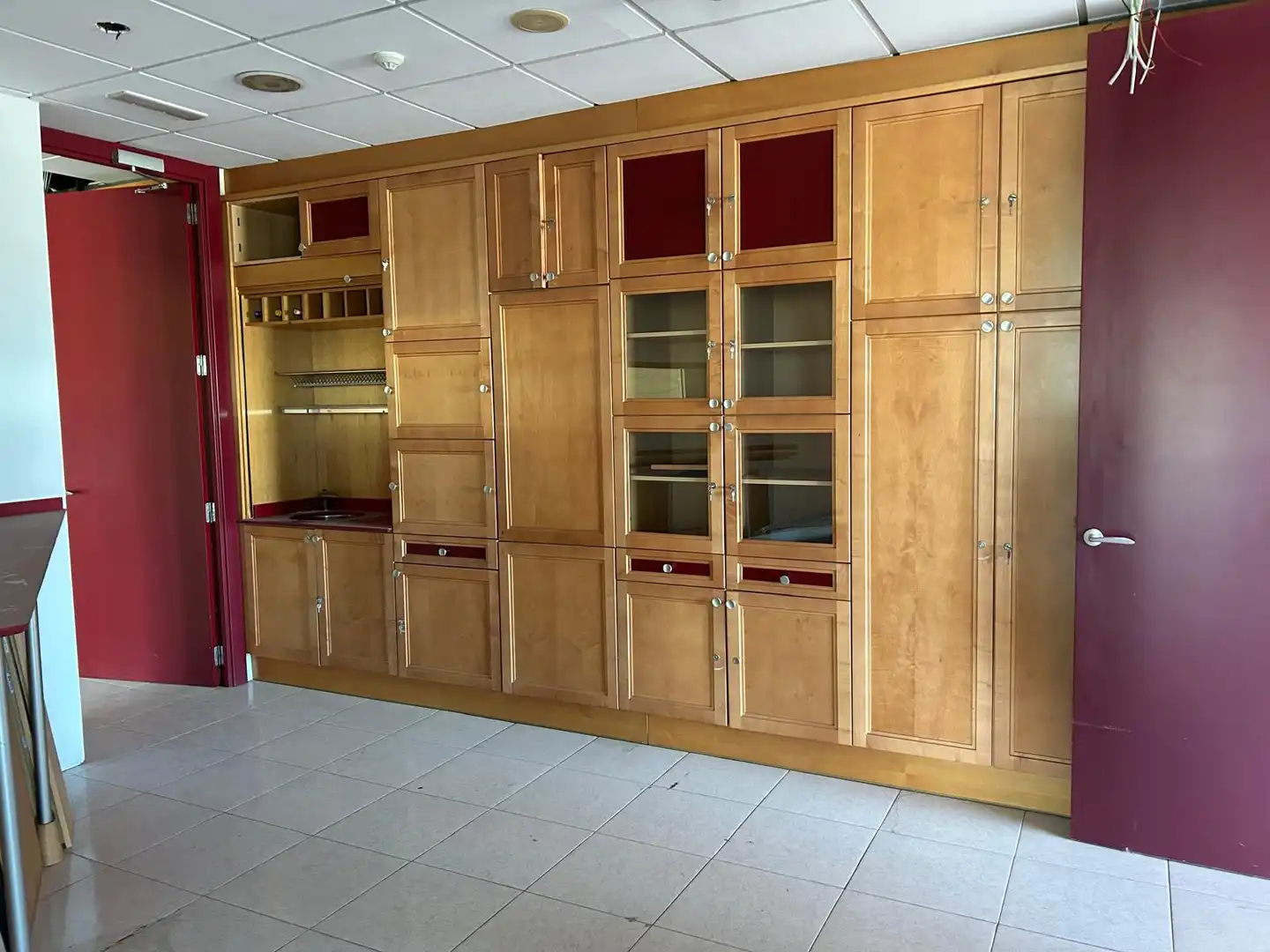 Küche von Büro zum Verkauf in Zaragoza