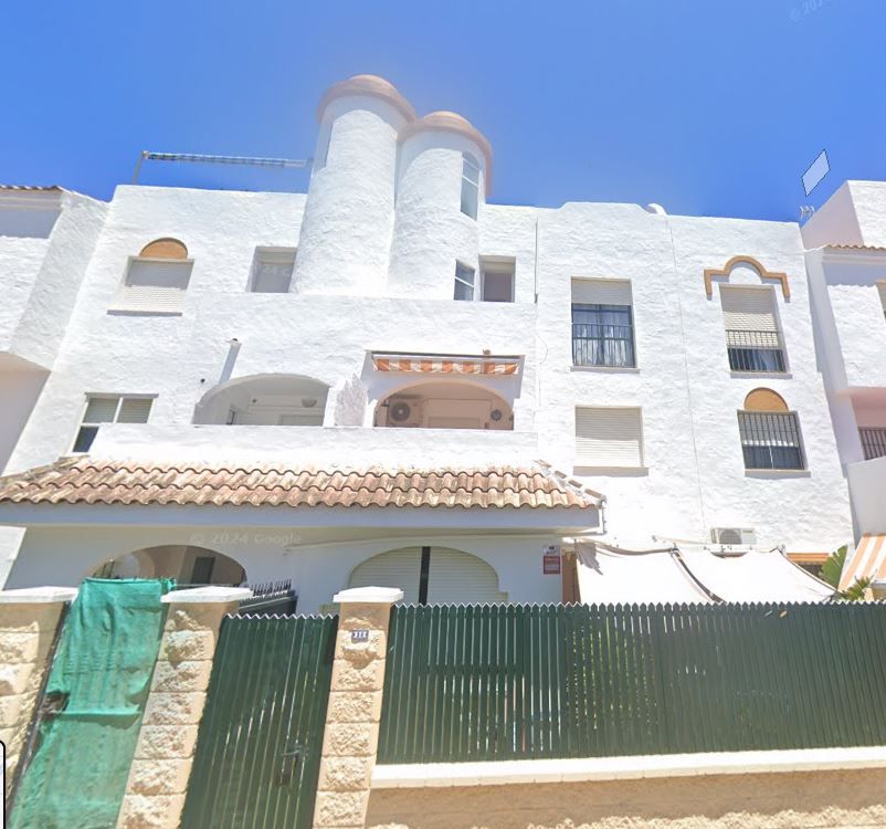 Flat for sale in Urbanizacion Apartaclub La Barrosa 5A, 1 02 42, Ch, Los Gallos