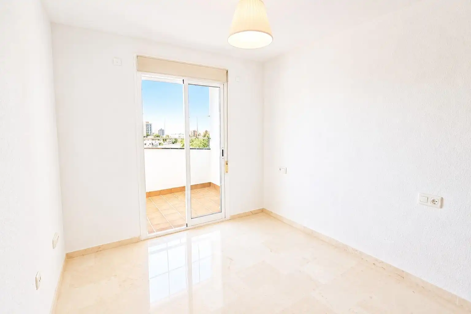 Ático con piscina en venta en Avenida GANDHI, imagen 16