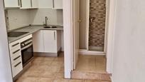 Kitchen of Flat for sale in  Barcelona Capital  with Air Conditioner, Heating and Oven