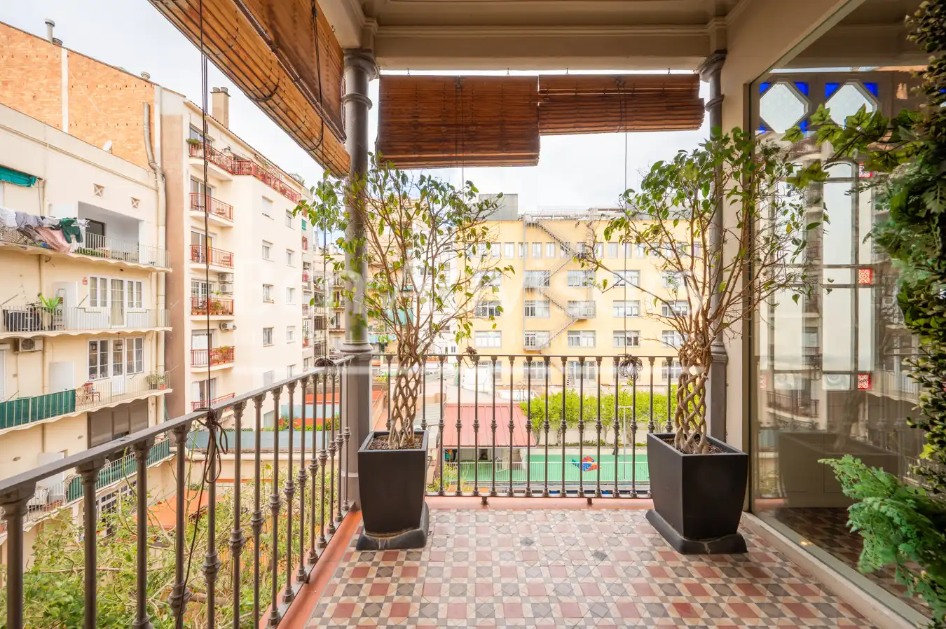 Appartamento con terrazza in vendita a Carrer del Consell de Cent, imagen 9