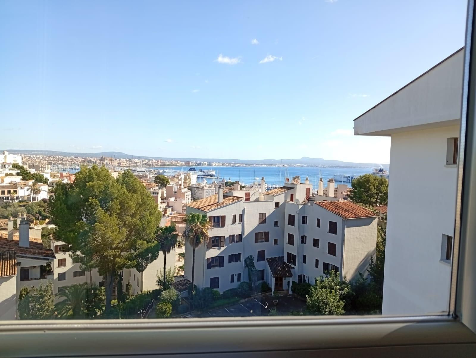 Exterior view of Flat to rent in  Palma de Mallorca  with Air Conditioner, Private garden and Balcony