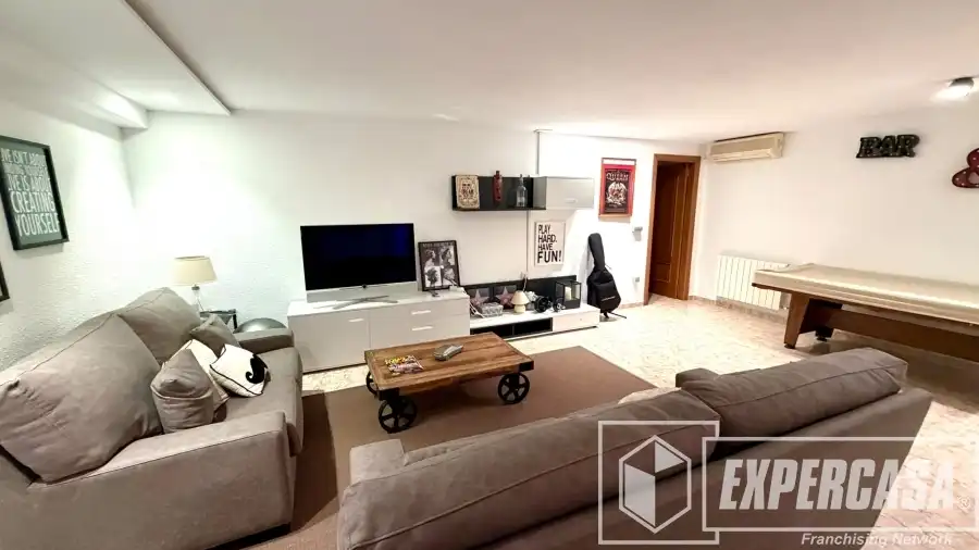 Detached house with pool for sale in Sierra Perenchiza - Cumbres de Calicanto - Sto Domingo, imagen 32