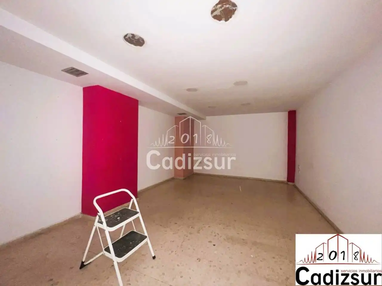 Oficina de lloguer en Cádiz