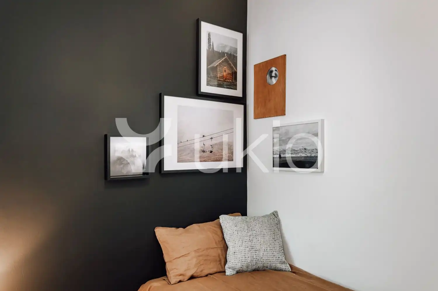 Dormitori de Apartament de lloguer en Barcelona amb Aire condicionat, Moblat i Forn