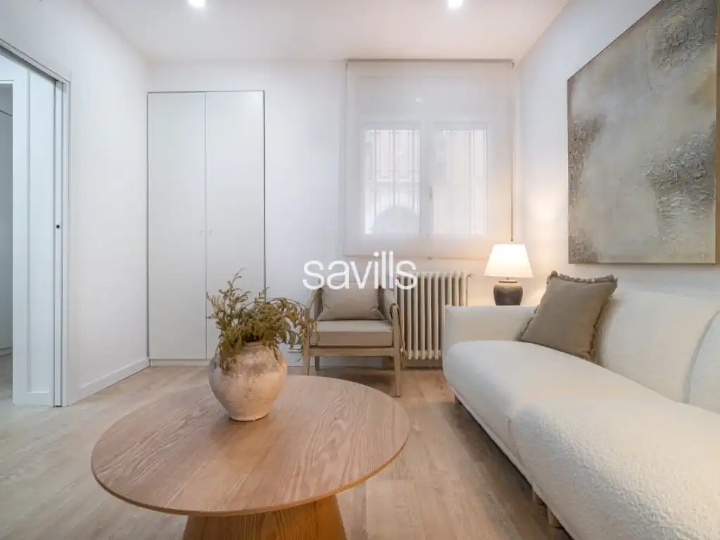 Living room of Apartments for sale in Barcelona