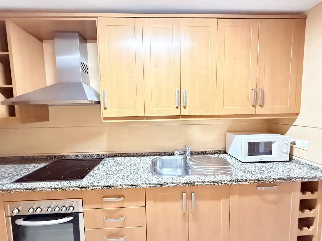 Cuina de Pis en venda en Torrox amb Aire condicionat, Calefacció i Terrassa