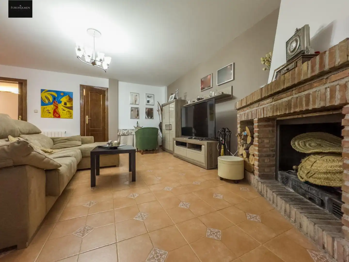 Sala d'estar de Casa adosada en venda en Las Gabias amb Aire condicionat, Calefacció i Jardí privat