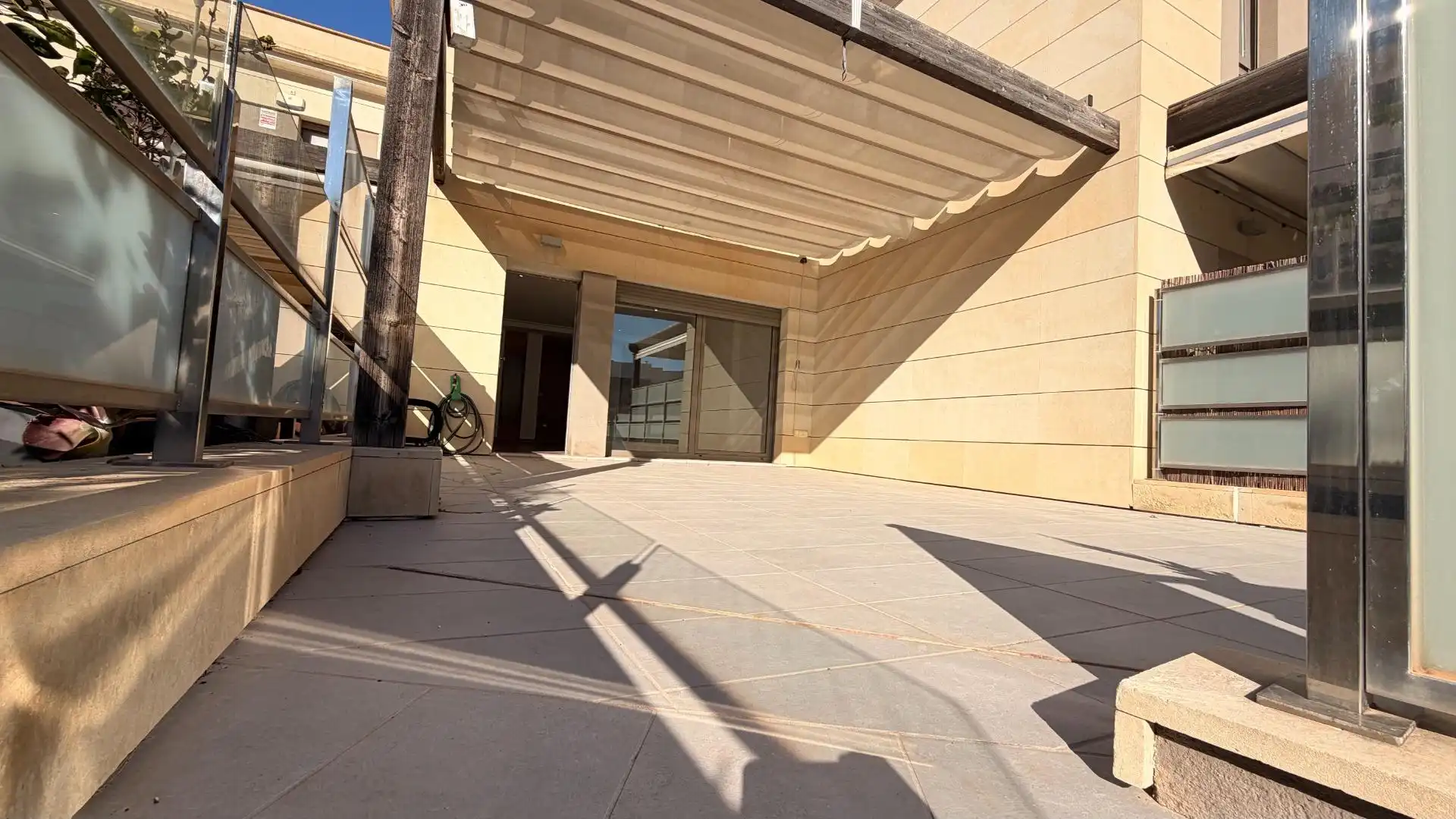 Terrace of Detached homes for sale in Elche / Elx  with Air Conditioner, Private garden and Terrace