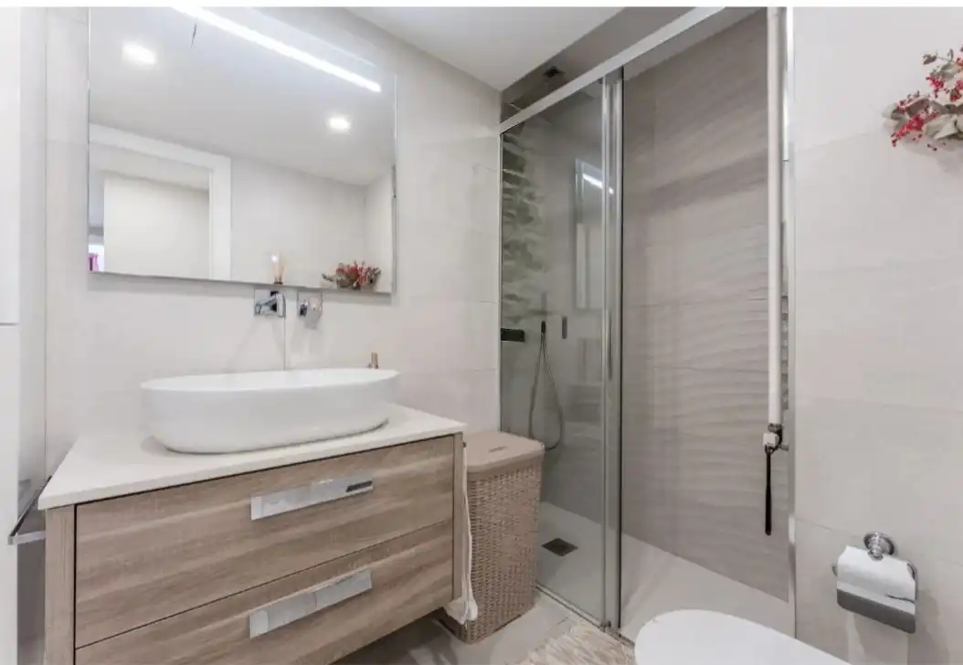 Badezimmer von Erdgeschoss zum Verkauf in Rocafonda