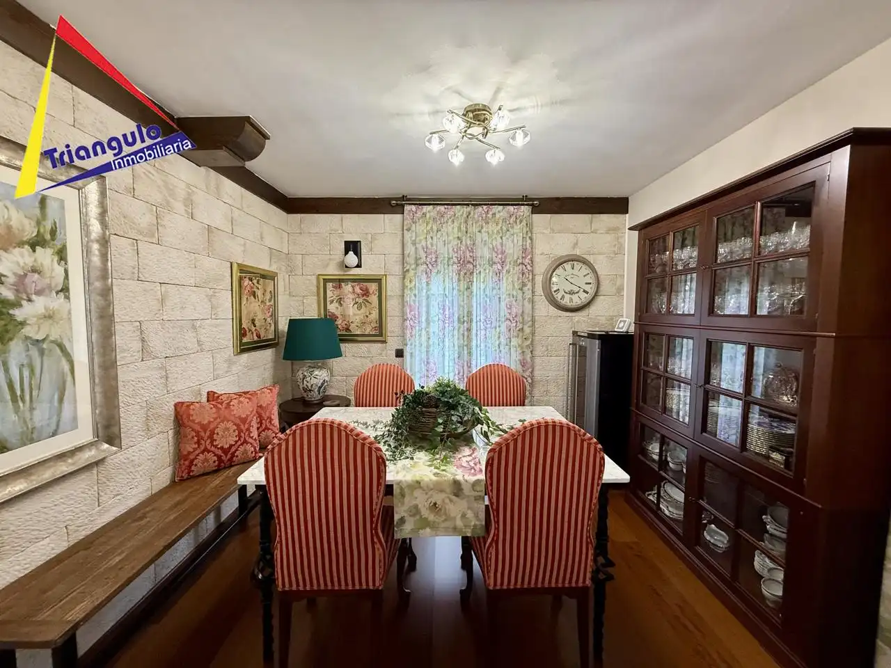 Comedor de Casa o chalet en venta en Otero de Herreros con Calefacción y Jardín privado
