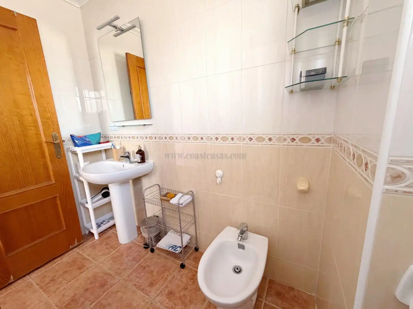 Bathroom of Apartments for sale in Orihuela  with Air Conditioner, Heating and Community pool