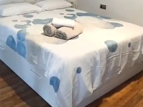 Dormitori de Casa o xalet de lloguer en Istán, Málaga
