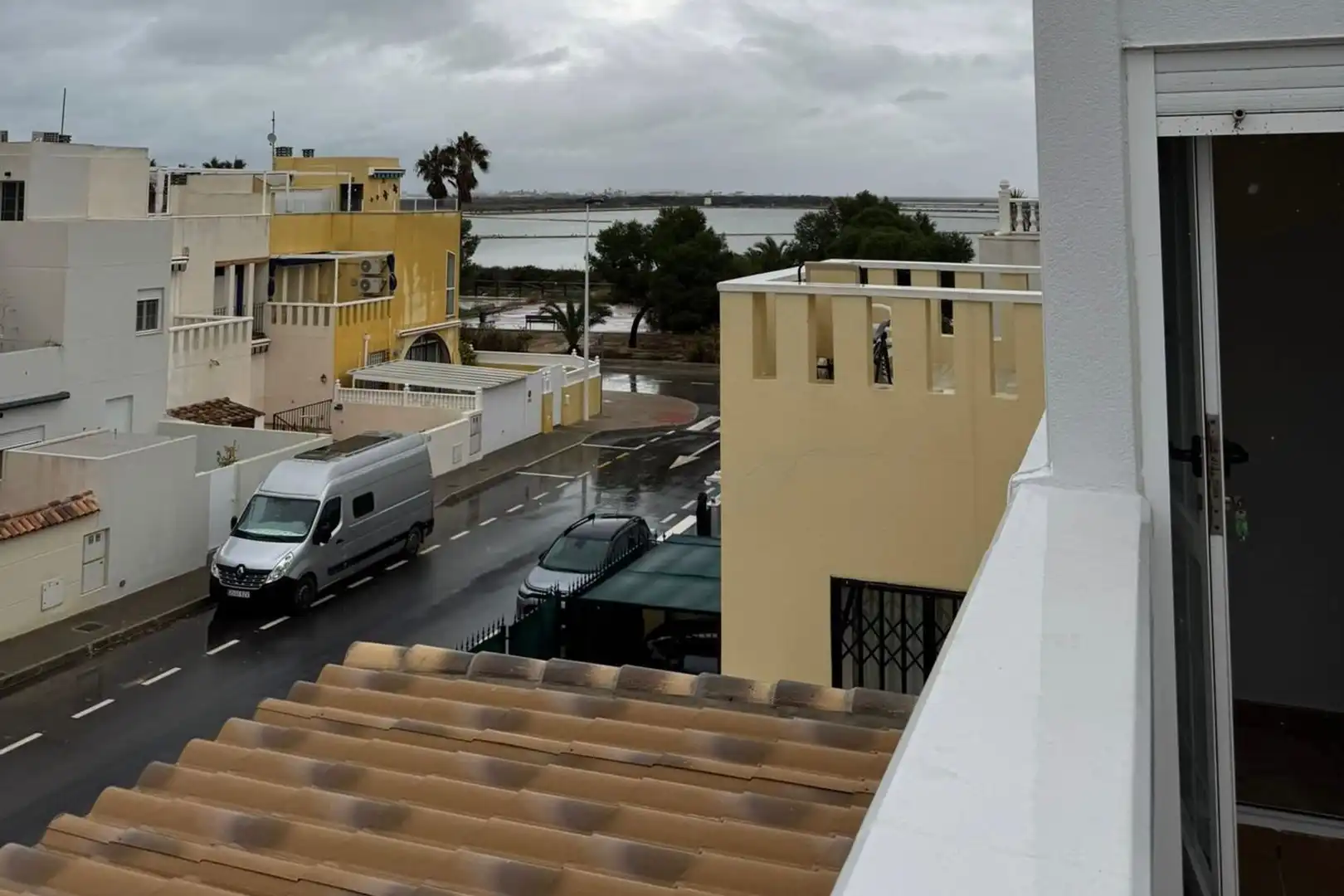 Exterior view of Detached homes for sale in San Pedro del Pinatar  with Balcony
