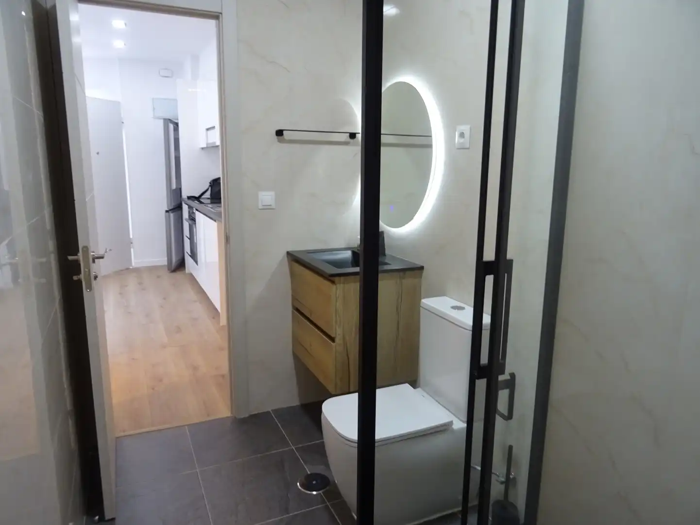 Baño de Piso en venta en Móstoles con Calefacción