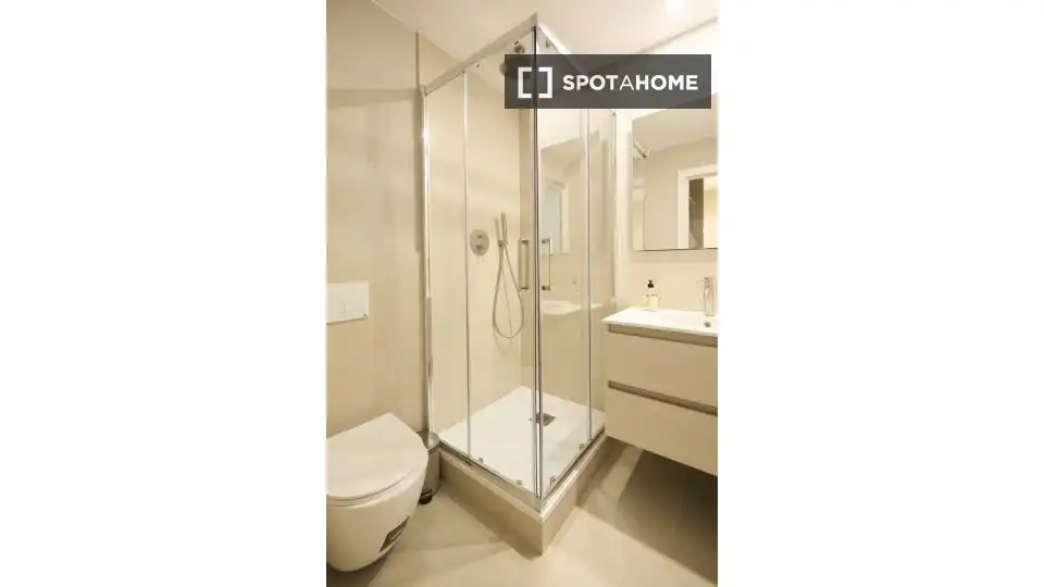 Flat with terrace to rent in Eixample, imagen 6