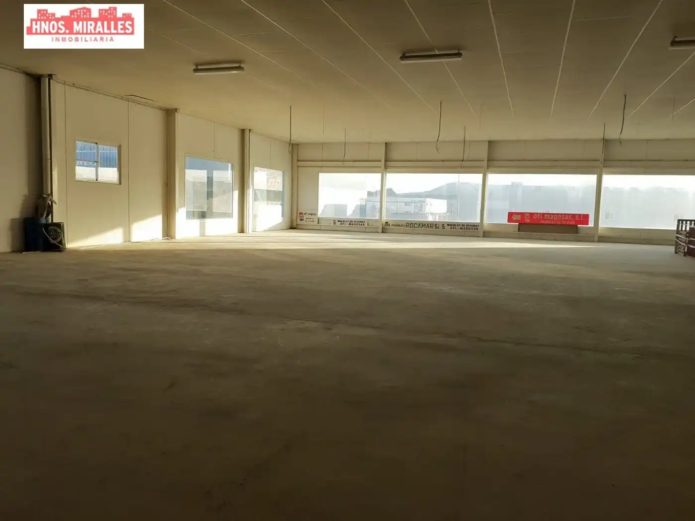 Nau industrial en venda a Almoradí