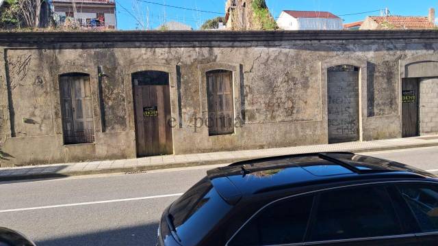 Terreno residencial en Venta en Boiro