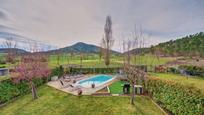 Piscina de Casa o xalet en venda en Egüés amb Calefacció, Jardí privat i Parquet